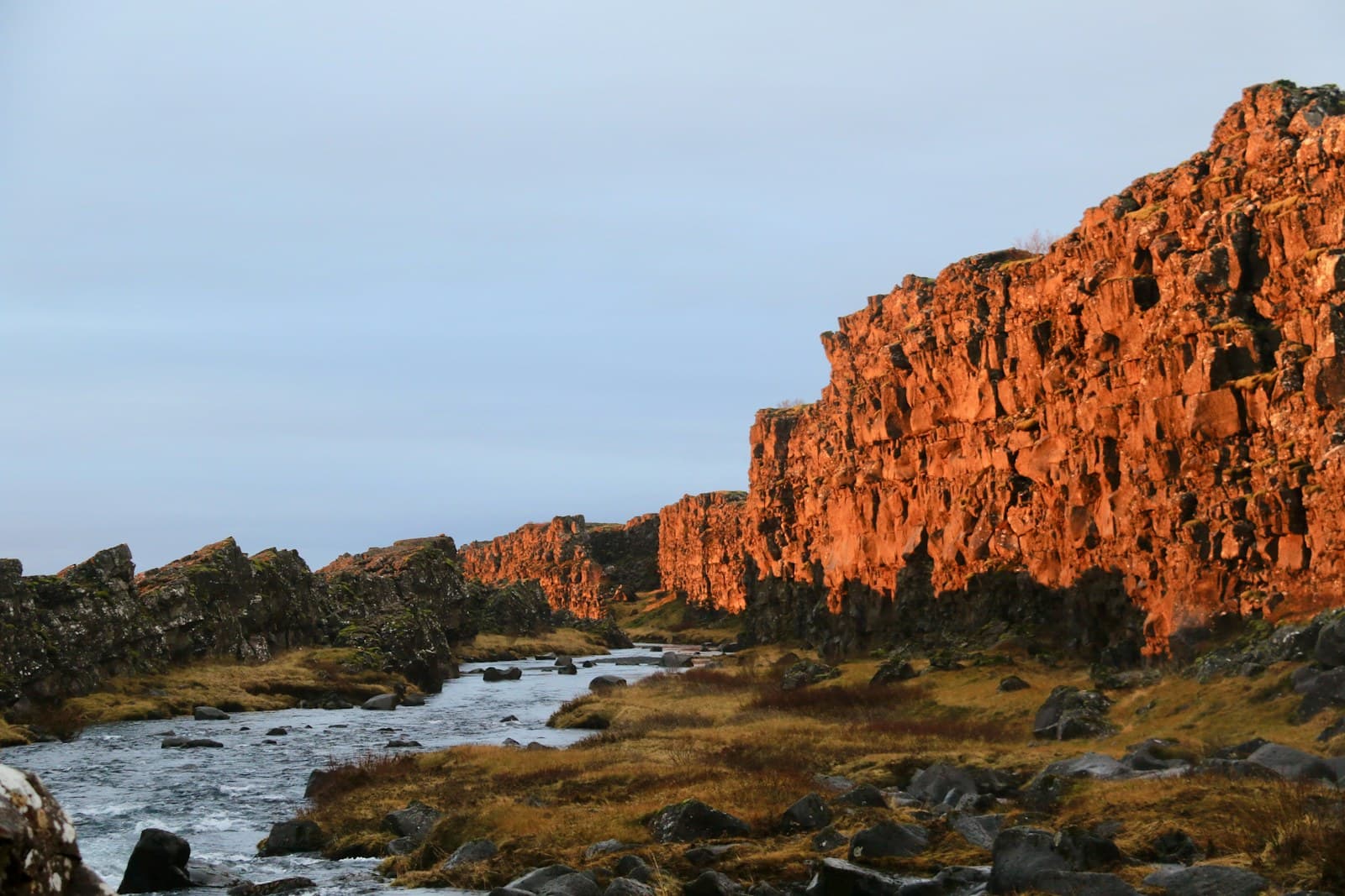 Rift valley between tectonic plates at Þingvellir