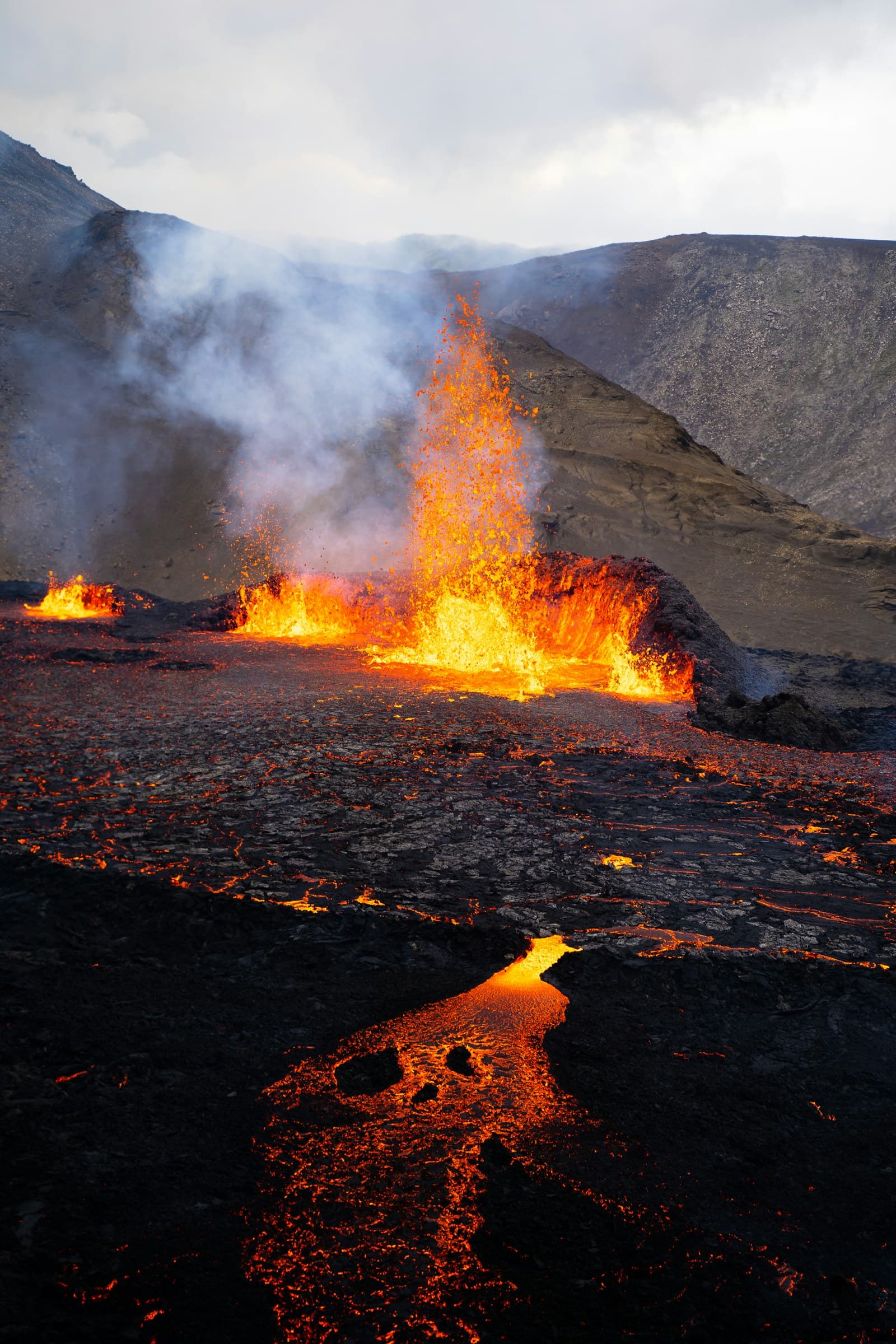 Active volcanic eruption in Iceland